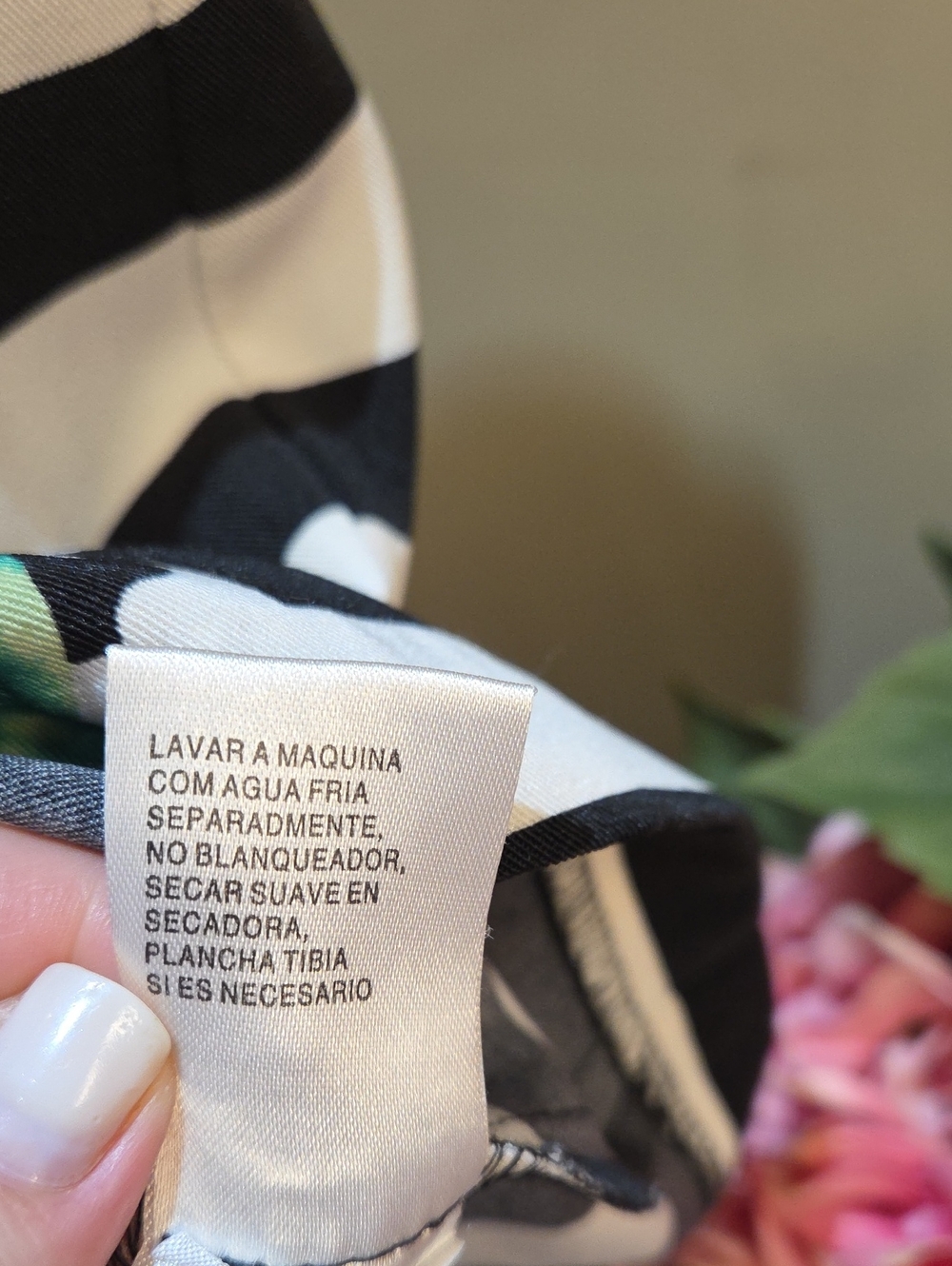 Nwot 16 Voir Voir Black & White Striped Midi Dress with Orange and Pink Floral - Picture 10 of 17
